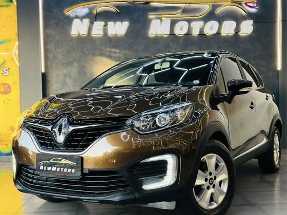 RENAULT CAPTUR 1.6 16V SCE FLEX LIFE X-TRONIC RENAULT CAPTUR 1.6 16V SCE FLEX LIFE X-TRONIC